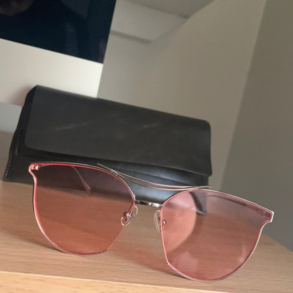 Gentle monster sunglasses - Picture 2 of 12